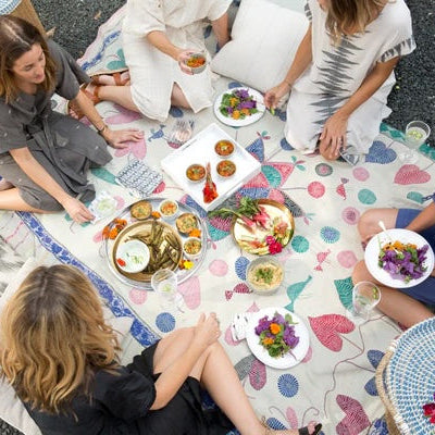 picnicking, mirth style.