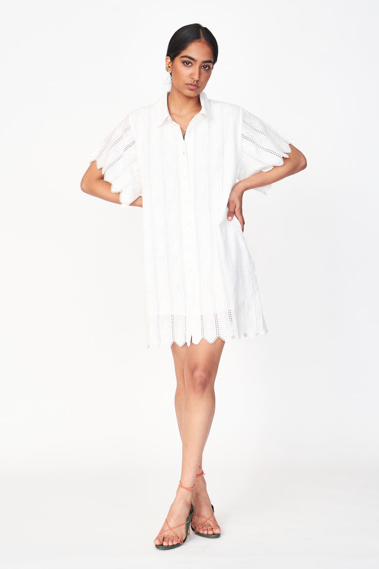 Mirth Harbour Blouse in White Vine Eyelet