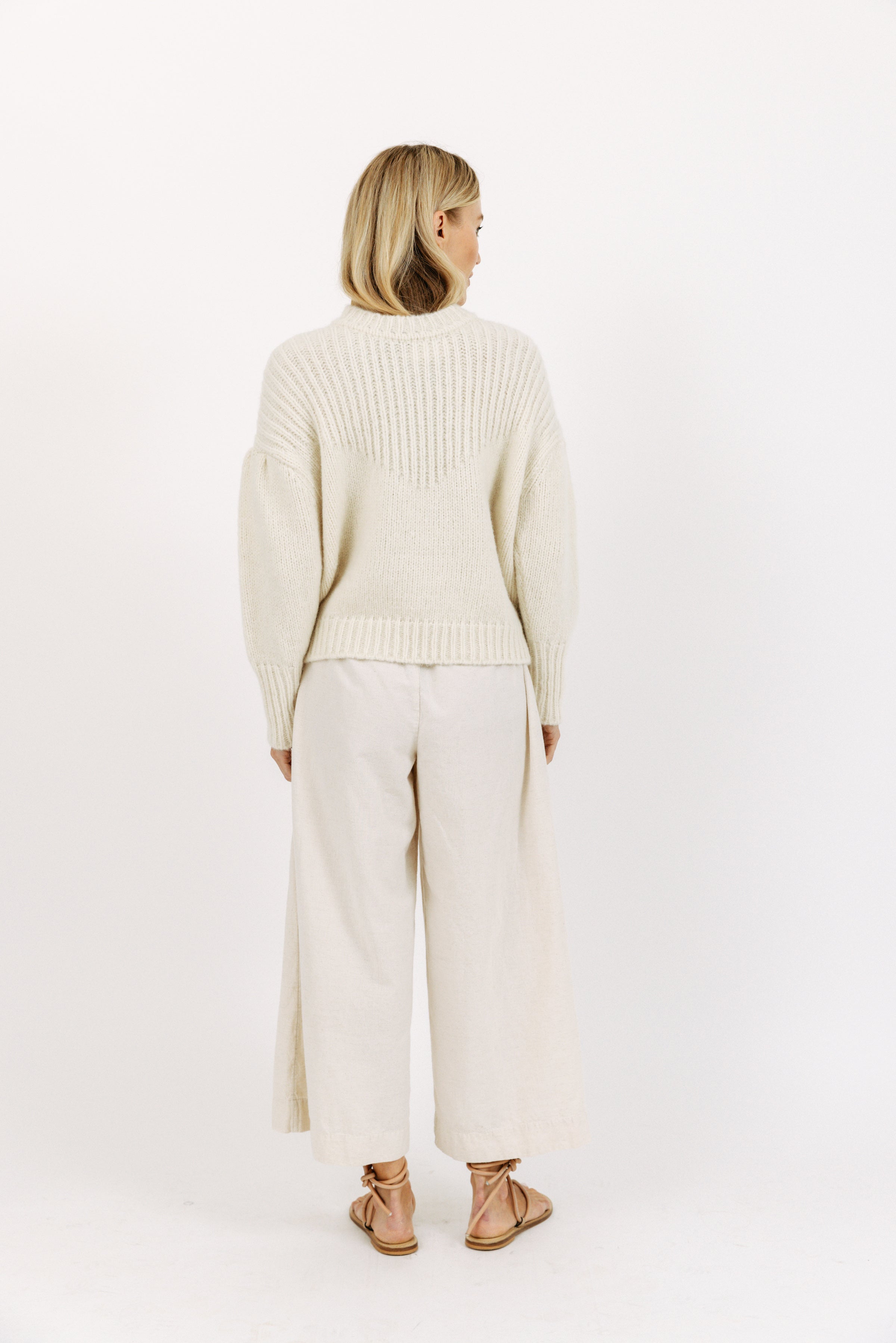 KNITWEAR – MIRTH